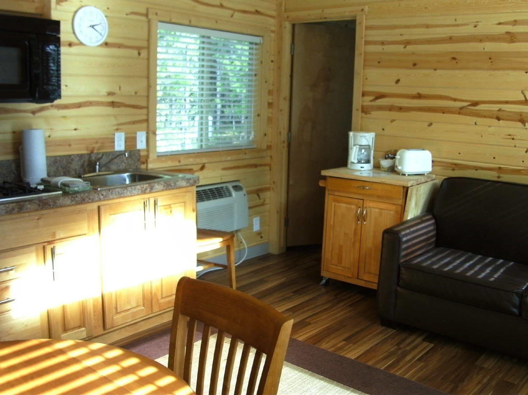 Bend-Sunriver Rv Campground Three Rivers Exterior foto